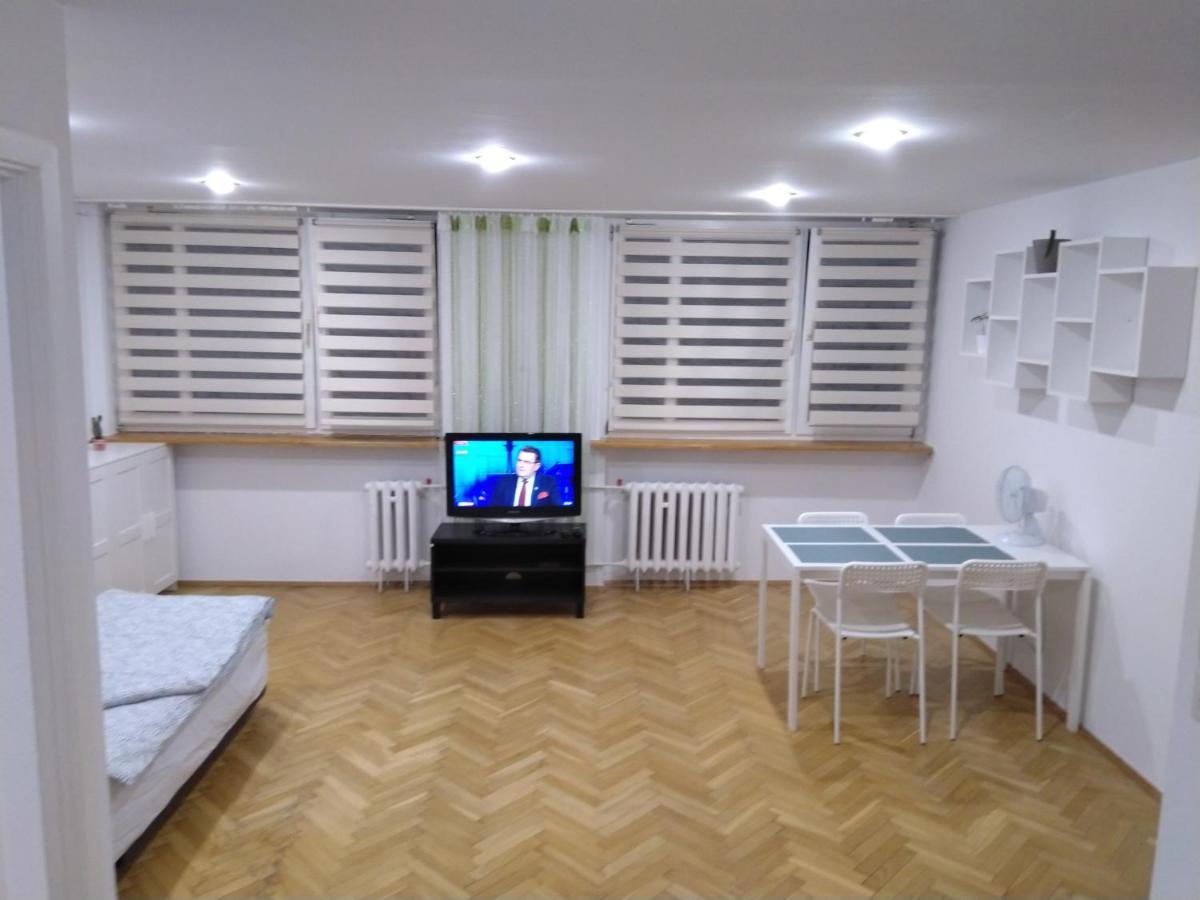 شقة Apartament Zielona Wierzba Blisko Sky Tower فروتسواف المظهر الخارجي الصورة